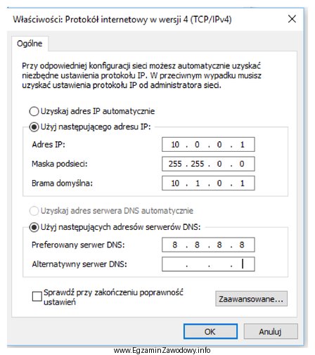 Komputer ma problem z komunikacją z komputerem w innej sieci. 